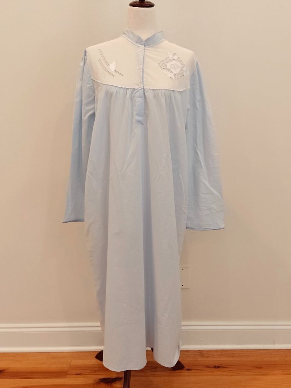 Vintage Ragno Nightgown XL IT52 Cotton Blue Embroidered Lace Bib Italy Cottage